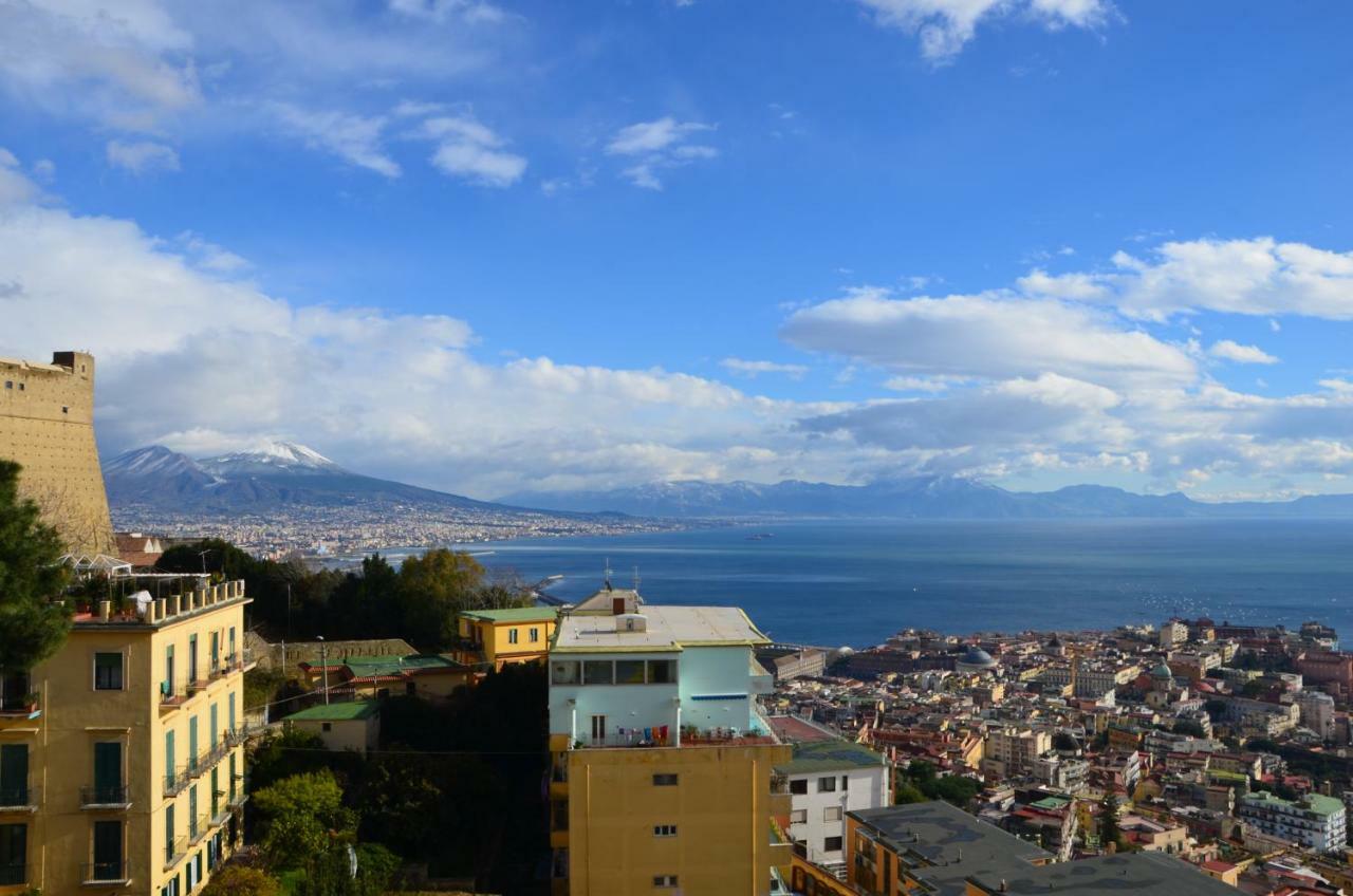 Appartamento Panoramico "Il Glicine" Neapel Exterior foto