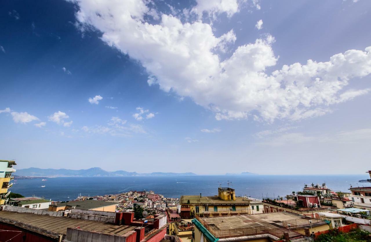 Appartamento Panoramico "Il Glicine" Neapel Exterior foto